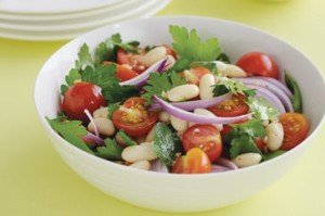 salata de fasole cu patrunjel