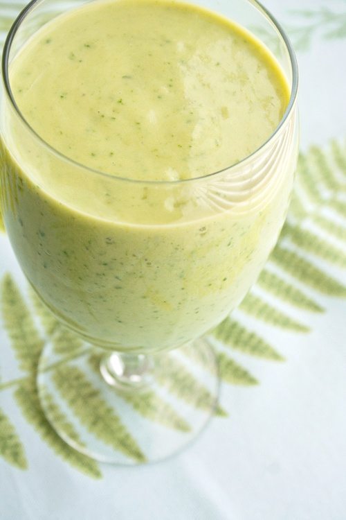 3 smoothie-uri pentru un abdomen plat 2 smoothie-2