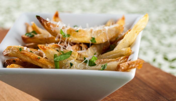 cartofi la cuptor cu parmezan