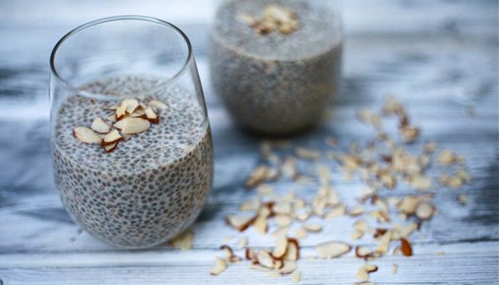 budinca de chia si migdale