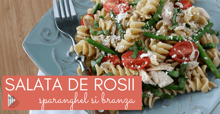 Salata de rosii, sparanghel si branza de capra