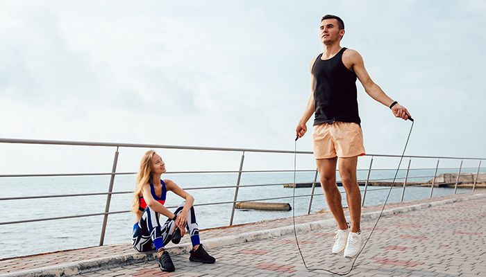 Top 21 cele mai tari exercitii pentru acasa pentru incepatori 31 Top 21 cele mai tari exercitii pentru acasa pentru incepatori 31