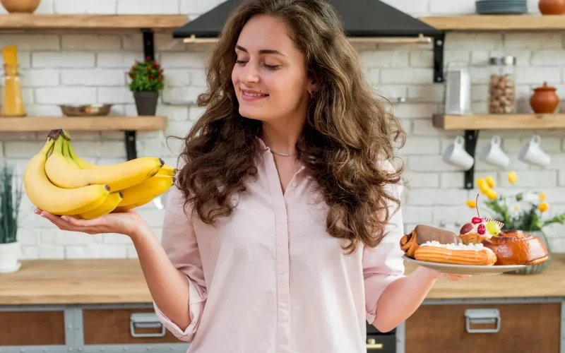 Câte calorii are o banană și de ce n-ar trebui să-ți fie frică de ea