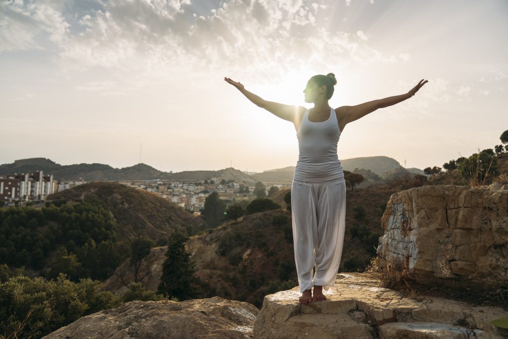 Este yoga la fel de eficienta ca antrenamentul de forta? 3 Este yoga la fel de eficienta ca antrenamentul de forta? 3