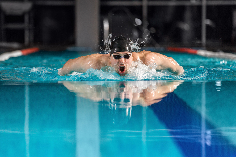 8 stiluri de inot potrivite pentru competitii, exercitiu sau siguranta 19