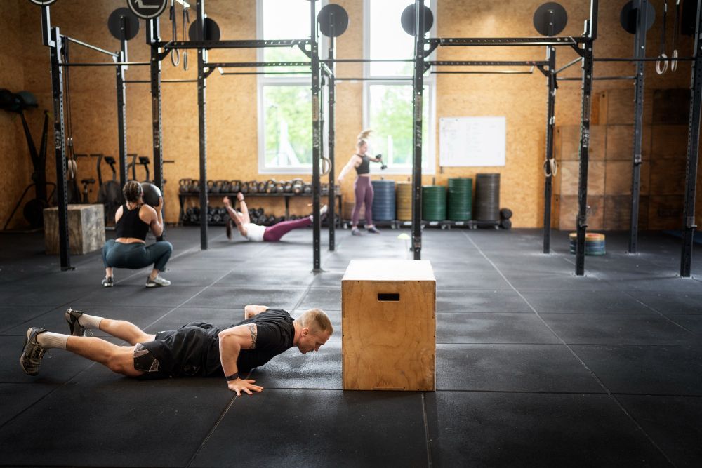 Exercitiile burpee sau flotarile cu saritura. Tot ce trebuie sa stii. 3