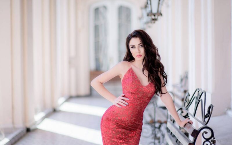 Sculpt.ro, noua te destinație pentru haine modelatoare