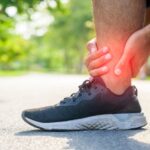 Recuperare după entorsă – care sunt cele mai eficiente terapii de recuperare medicală? 2