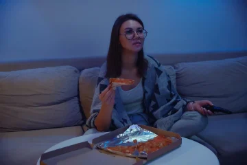 Ce sa faci pentru a nu mai manca noaptea: Ghid complet